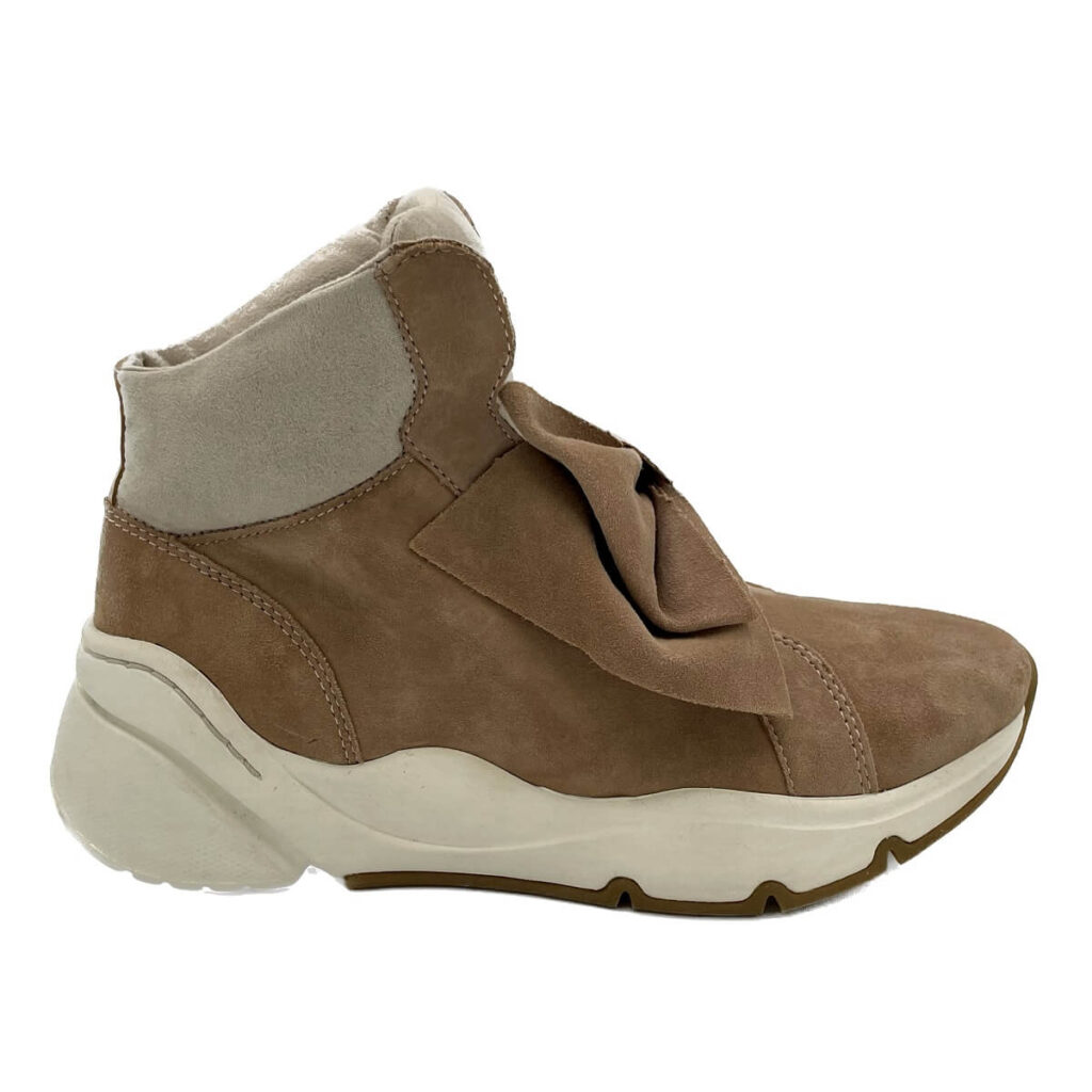 Tamaris 25400 sneaker mid slip-on in nubuck nude.