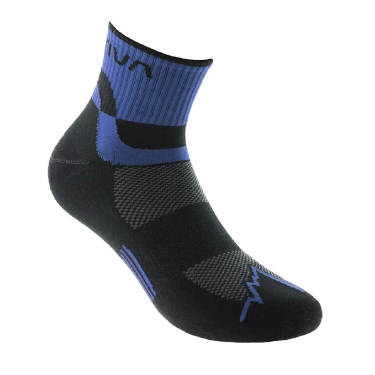 La Sportiva Trail Running Socks leggera. Massimo comfort e traspirazione. Ottima termoregolazione. Prodotto con il 95% Nylon riciclato. Made in Italy