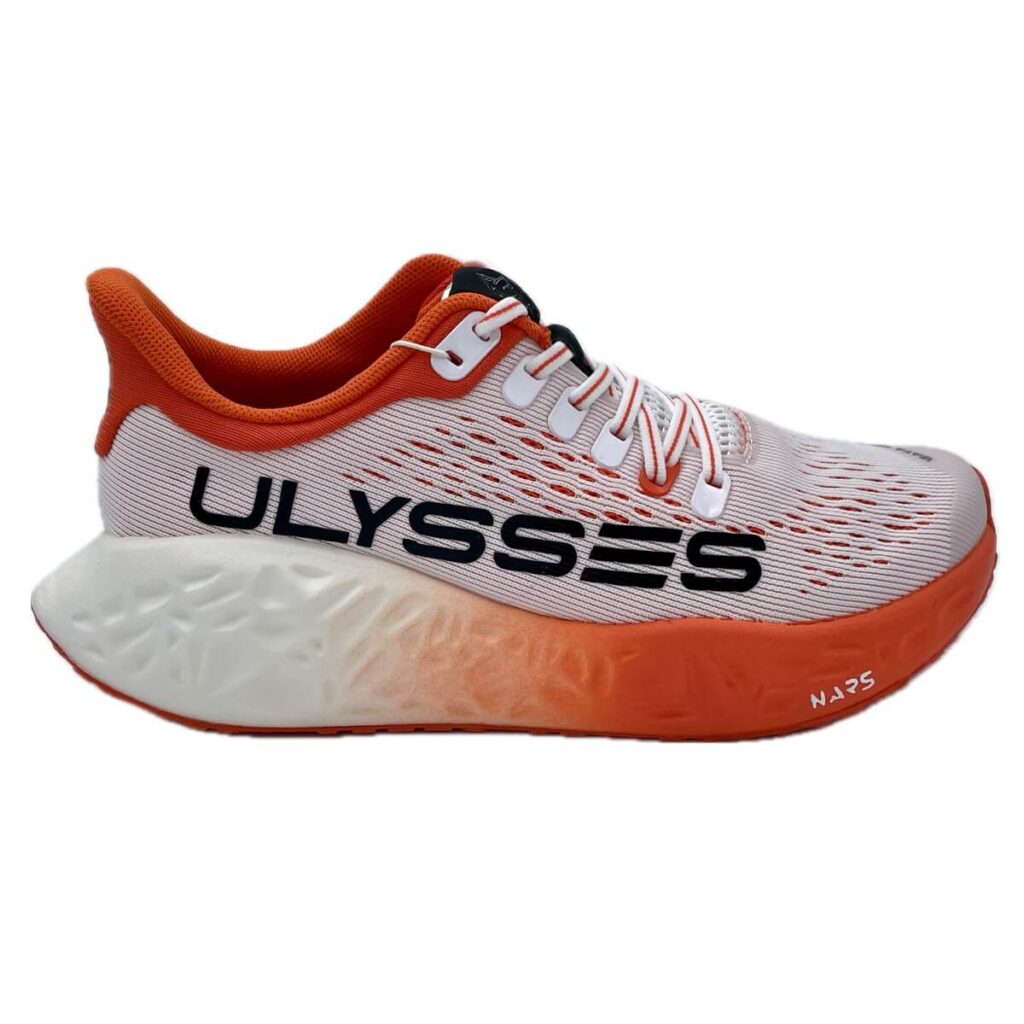 ULYSSES WAYA URC1 scarpa alta traspirabilità per lunghe distanze molto resistente all'abrasione. perfetta per iperpronatori e non