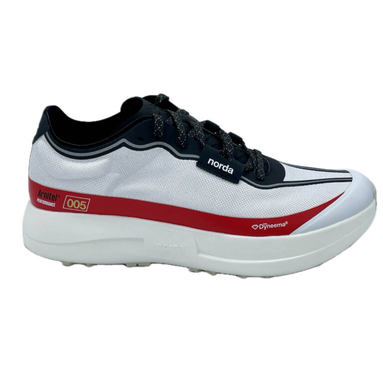 norda™ 005 Laser Scarpa trail running da ultra distanza ammortizzata Tomaia con tessuto Dyneema® suola norda™ Vibram® Litebase® e Megagrip®