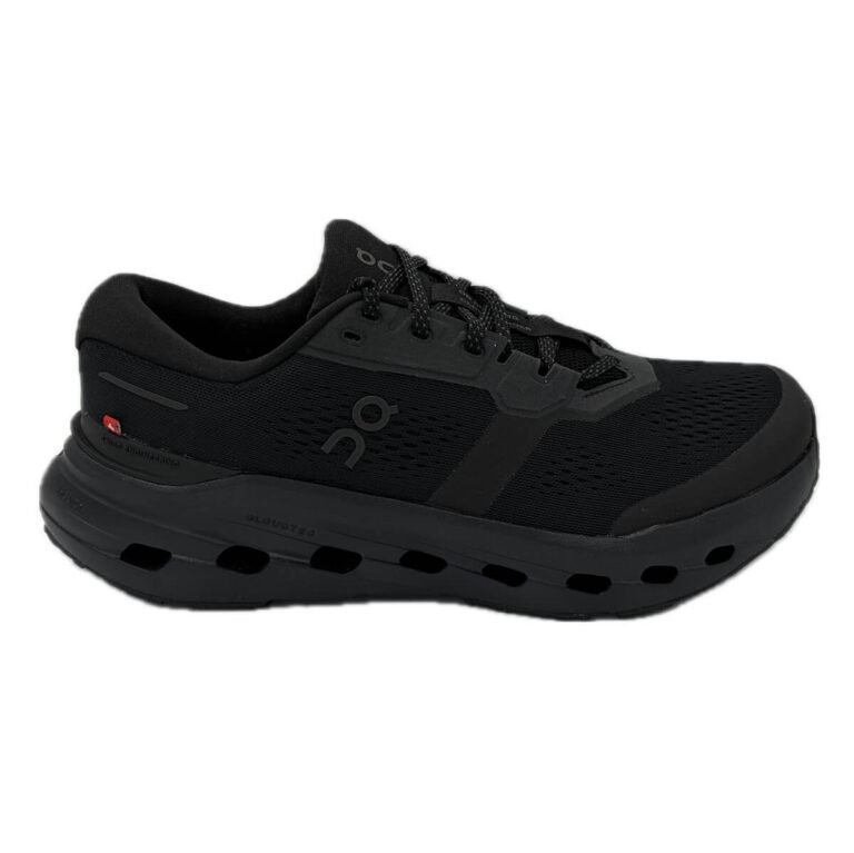 On Cloudrunner 3 Wide pianta larga Tomaia ottimizzata per la traspirabilità. Sistema di ammortizzazione CloudTec® e schiuma Helion™ per un comfort duraturo.