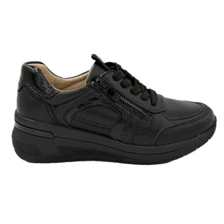 Caprice Sneaker Black 23300 chiusura con lacci e cerniera laterale. Fodera e plantare estraibile in tessuto Suola in gomma antiscivolo alta 5 cm