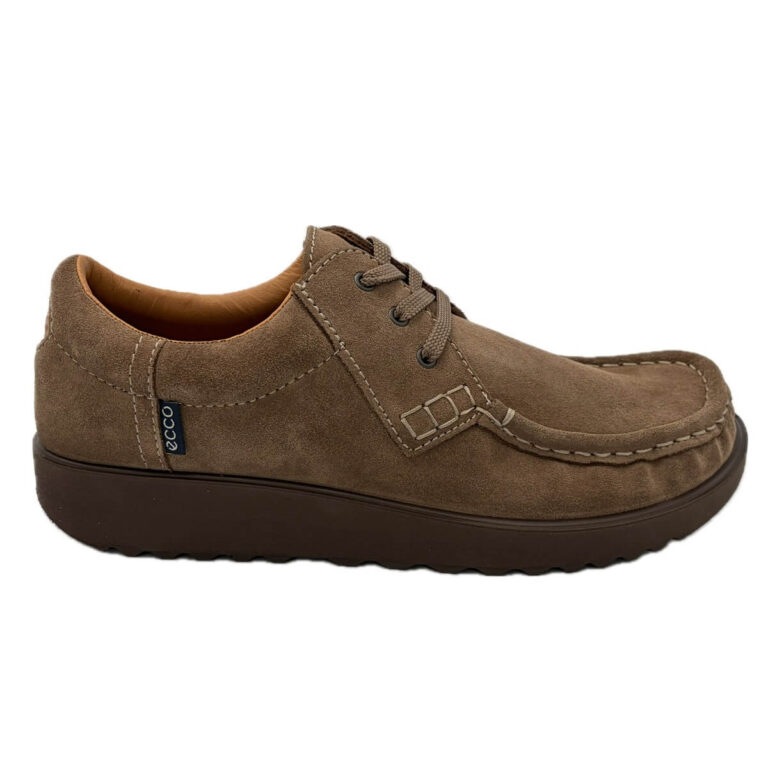 ECCO Joke Tomaia in pelle scamosciata marrone. Fodera e plantare in pelle. Allacciatura rapida. Suola flessibile in gomma.